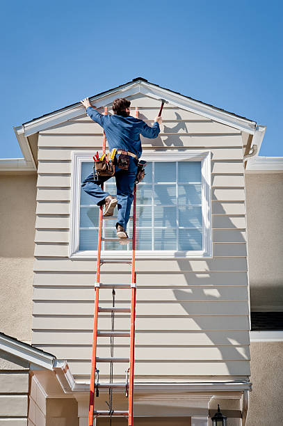 Affordable siding repair and maintenance services in Desert Hot Springs, CA